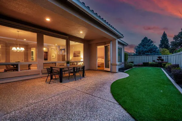 1888 Echo LN, Lincoln, CA 95648