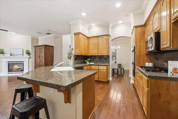 6625 Star Vista LN, Rocklin, CA 95677