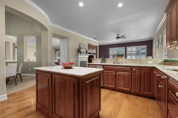 1888 Echo LN, Lincoln, CA 95648