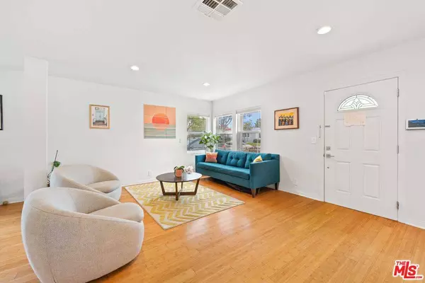 2348 29th St, Santa Monica, CA 90405