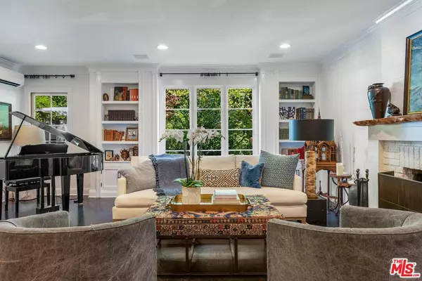 233 S Saltair Ave, Los Angeles, CA 90049