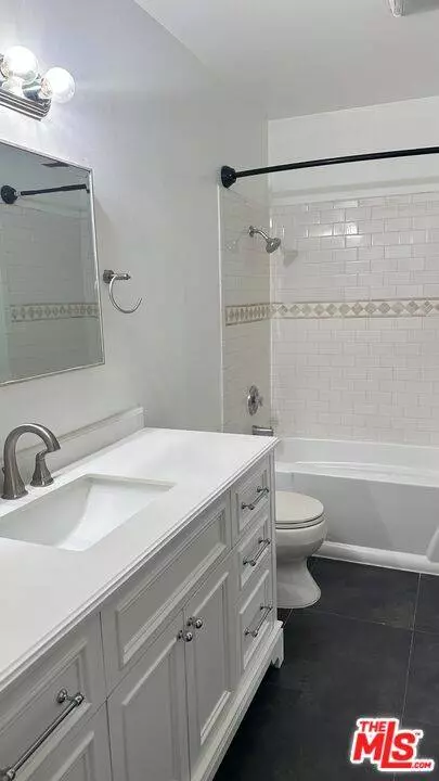 10205 Summertime Ln, Culver City, CA 90230