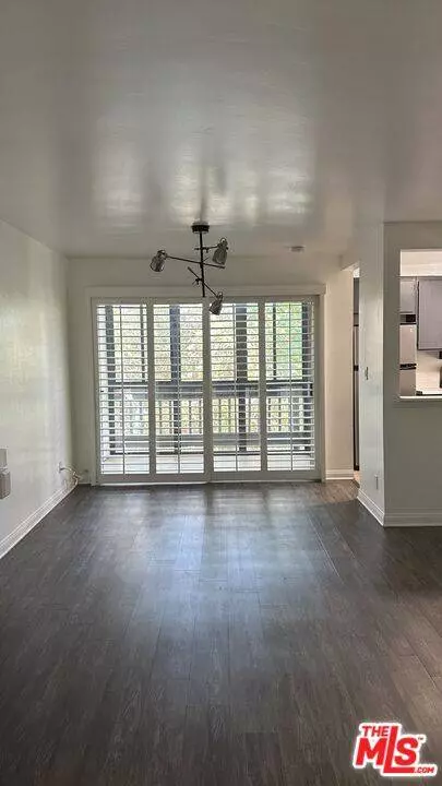 10205 Summertime Ln, Culver City, CA 90230