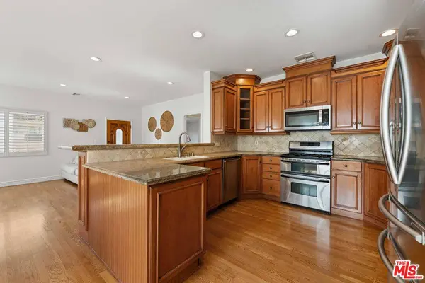 1280 W 8th St, San Pedro, CA 90731