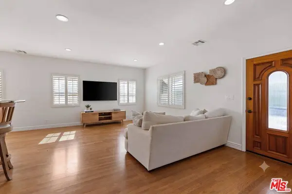 1280 W 8th St, San Pedro, CA 90731