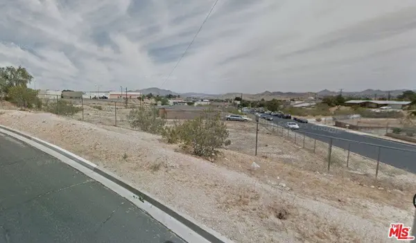 16350 Desert Knoll DR, Victorville, CA 92395