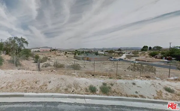 16350 Desert Knoll DR, Victorville, CA 92395