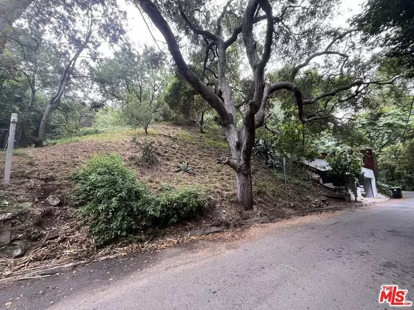 10074 Westwanda DR, Beverly Hills, CA 90210