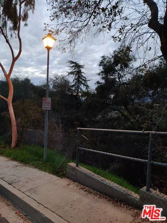 0 Bayberry Dr, Glendale, CA 91208