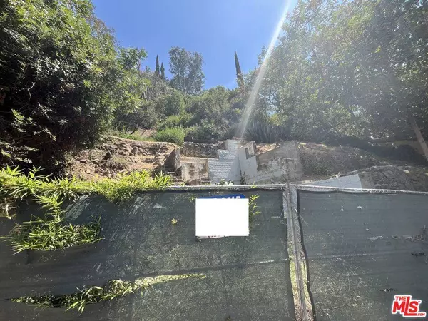 10021 Westwanda DR, Beverly Hills, CA 90210