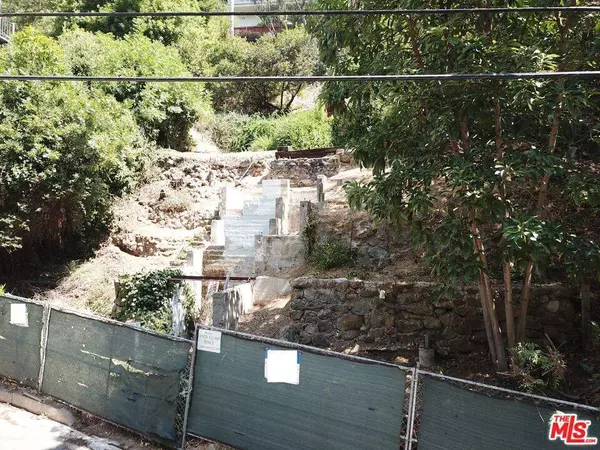 10021 Westwanda DR, Beverly Hills, CA 90210