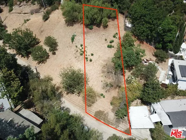 572 N Milton Ct, Los Angeles, CA 90065