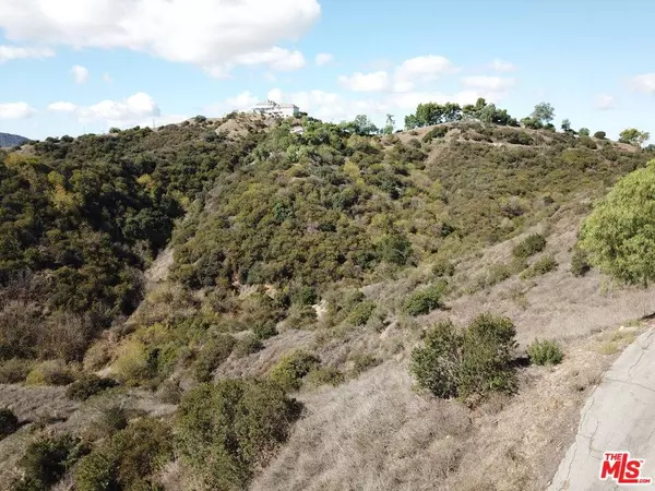 2300 Corsham Rd, Topanga, CA 90290