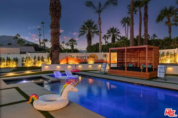 1170 E El Conquistador, Palm Springs, CA 92262