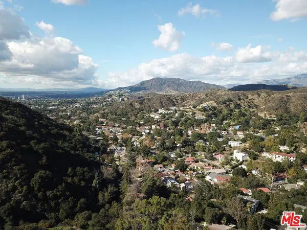 1 Valley Vista DR, Glendale, CA 91206