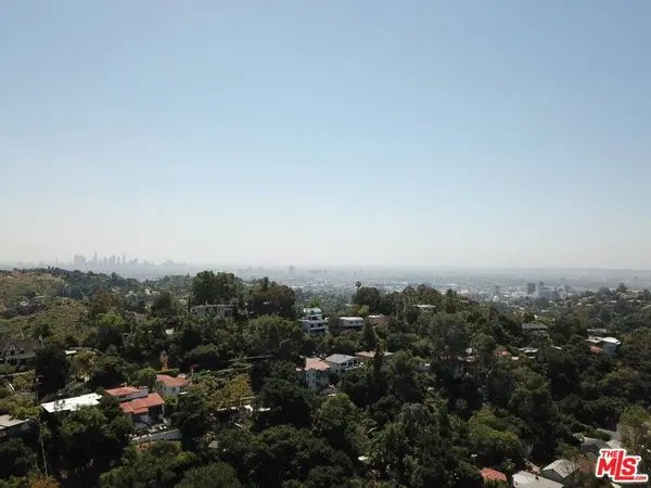 6053 Rodgerton Dr, Los Angeles, CA 90068