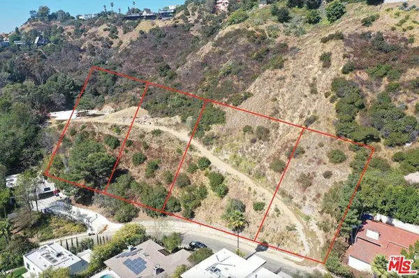 2686 Zorada DR, Los Angeles, CA 90046