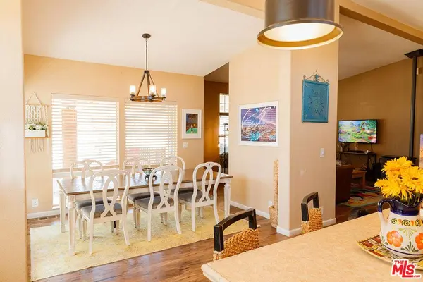 55626 Pipes Canyon Rd, Yucca Valley, CA 92284