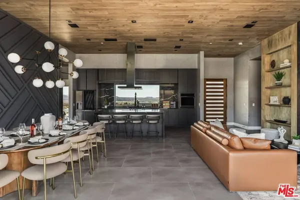 6765 Swanson Rd, Joshua Tree, CA 92252