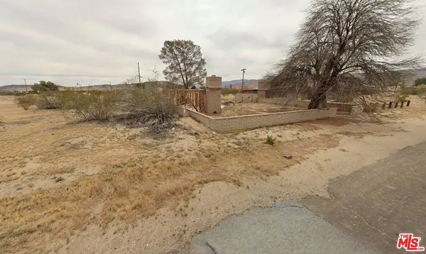 5059 1st St, Joshua Tree, CA 92252