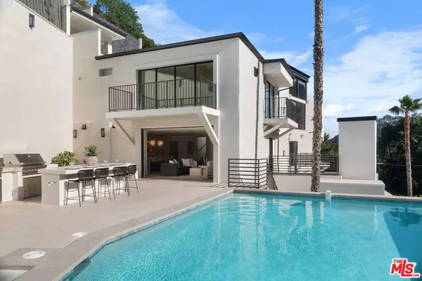 2256 Nichols Canyon Rd, Los Angeles, CA 90046