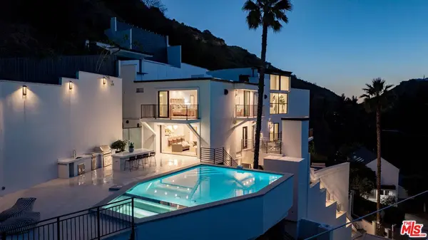 2256 Nichols Canyon Rd, Los Angeles, CA 90046