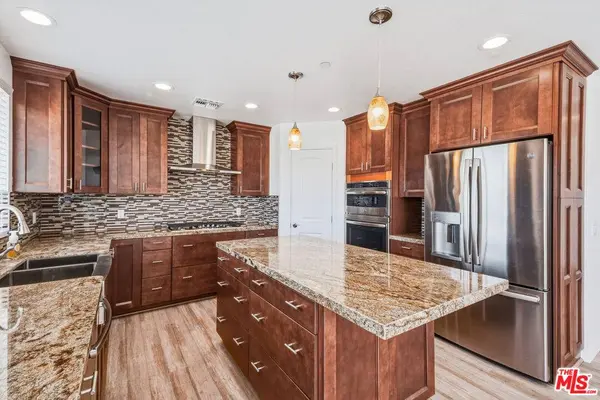 7765 Elwood ST, Joshua Tree, CA 92252
