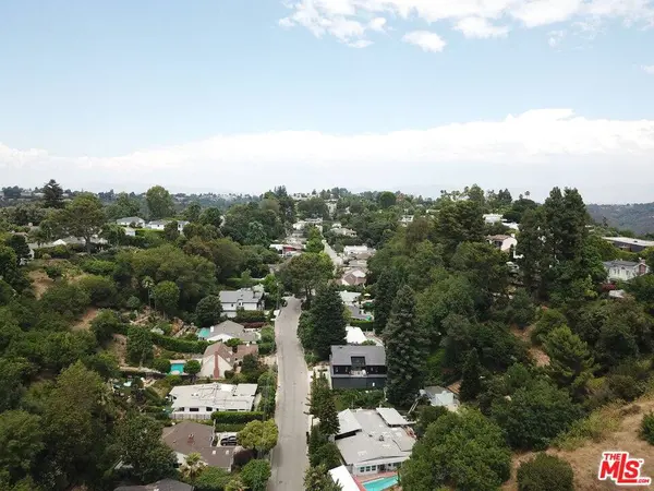 2130 Roscomare Rd, Los Angeles, CA 90077