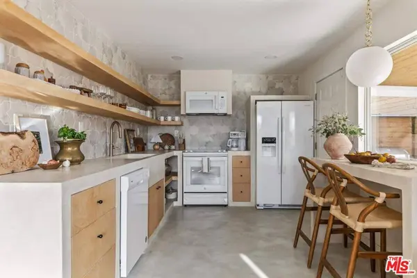 5889 Rice Rd, Joshua Tree, CA 92252