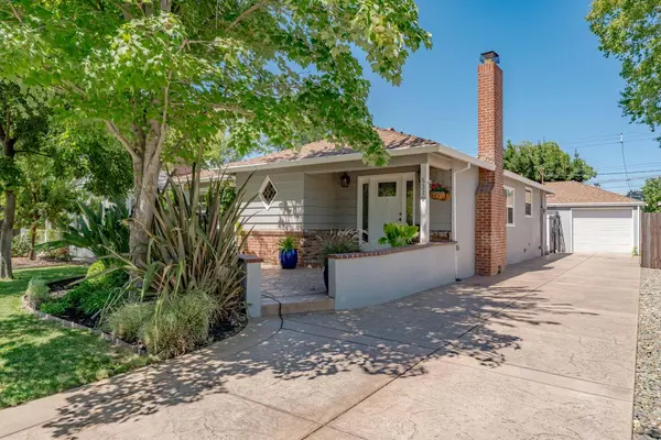 5319 D ST, Sacramento, CA 95819