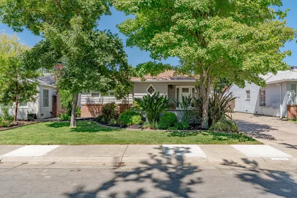 5319 D ST, Sacramento, CA 95819