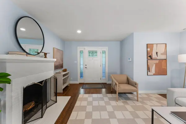 5319 D ST, Sacramento, CA 95819