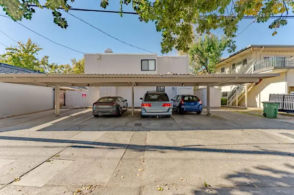 1043 39th, Sacramento, CA 95816