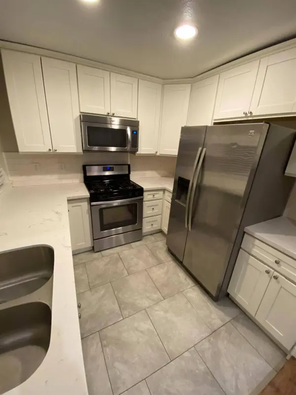 914 26th, Sacramento, CA 95816