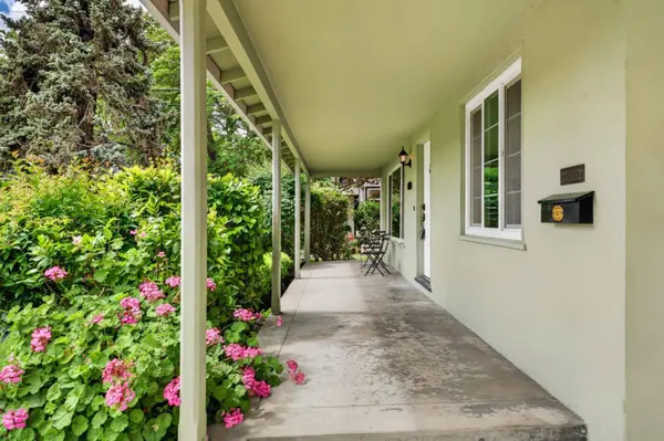 2760 Muir WAY, Sacramento, CA 95818