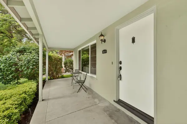 2760 Muir WAY, Sacramento, CA 95818