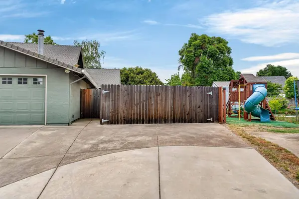 420 Colusa PL, Woodland, CA 95695