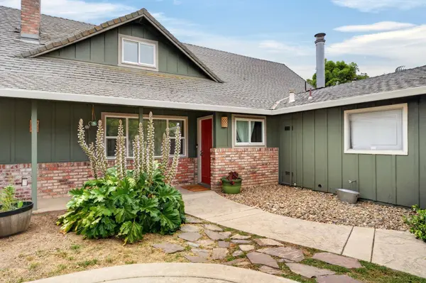 420 Colusa PL, Woodland, CA 95695