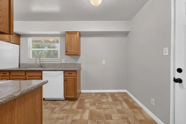 3329 Bristol RD, Sacramento, CA 95864