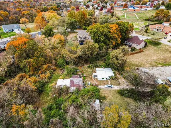 401 Blanche DR, St Charles, MO 63303