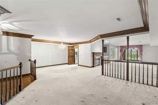 14316 Conway Meadows CT E #202, Chesterfield, MO 63017