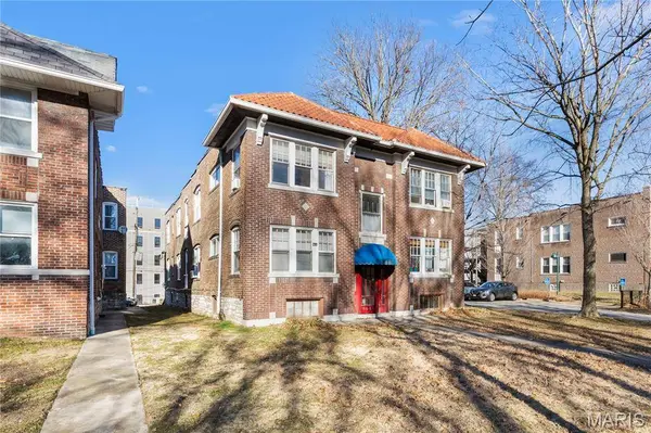 6655 Washington AVE, University City, MO 63130