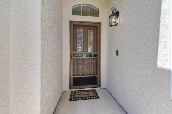 406 Las Cruces CT, Roseville, CA 95747