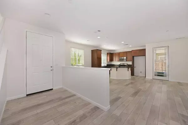 1114 Landmark CIR, Lincoln, CA 95648