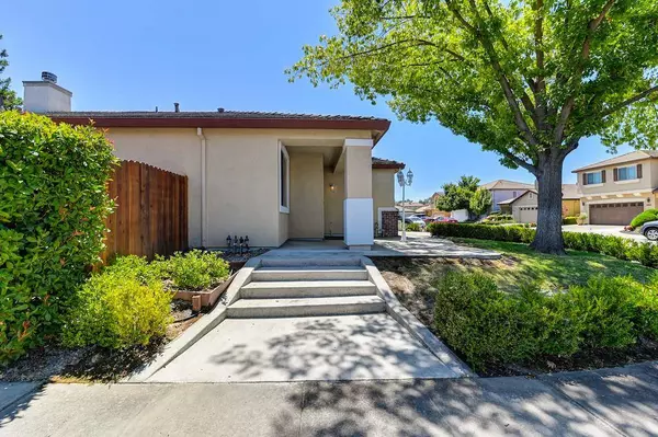 6820 Saddle Horse WAY, Citrus Heights, CA 95621