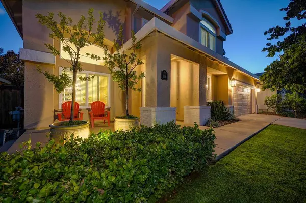 118 Gilded Rock CIR, Folsom, CA 95630