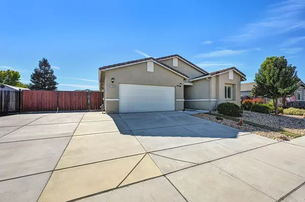 1390 Heartland DR, Plumas Lake, CA 95961