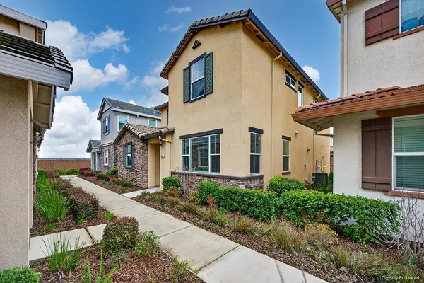 10853 Portico CIR, Rancho Cordova, CA 95670