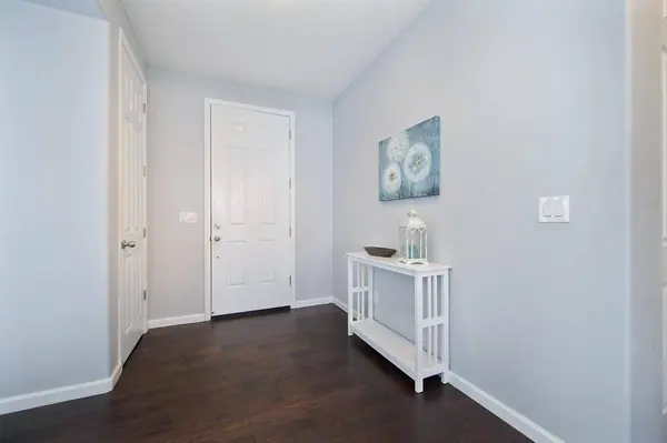 1423 High Noon DR, Plumas Lake, CA 95961