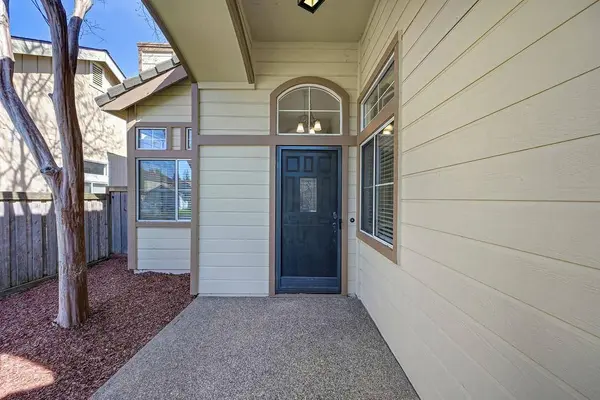 225 Rochelle CT, Roseville, CA 95661